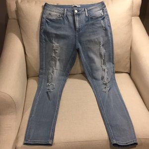 MUDD distressed skinny blue jean